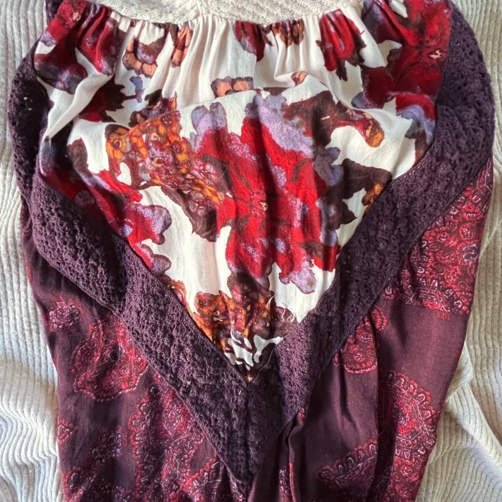 Free People Casual Clash top in rose pink sz M